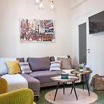 Mosaiko Kornarou 3Bedroom Modern Apartment